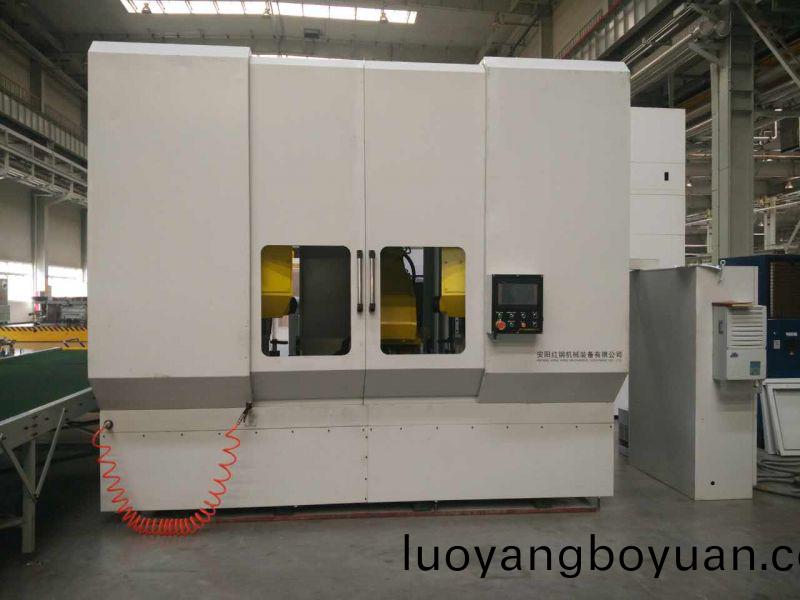 異型筦鋸(ju)切數(shu)控(kong)機(ji)牀