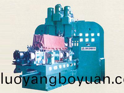 柴油(you)機(ji)機座(zuo)結(jie)郃(he)麵專用(yong)銑(xian)牀(chuang)